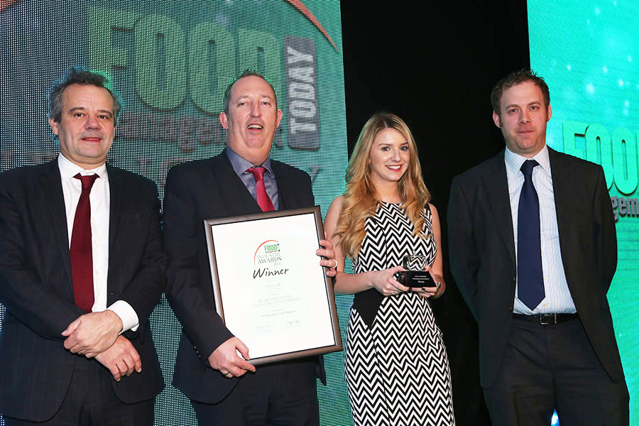 MOST INNOVATIVE PACKAGING DEVELOPMENT - S4-35 SharpTek - Sharpak<br>Mark Hix, Mark Grady and Hannah Stephens of 2 Sisters Food Group with category partner Richard Whittle of Protolan Ltd.