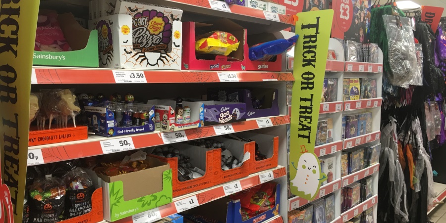 Food suppliers and retailers urged to make an occasion of Halloween