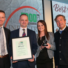 Best Red Meat Product Award, Winner: Co-op Irresistible 2 Beef Rib & Ale Burgers - L-R : Category partner Ian Cullen of Kerry Taste and Nutrition with award winners James Duffy and Kirstie Webster of Dunbia, and host John Torode.